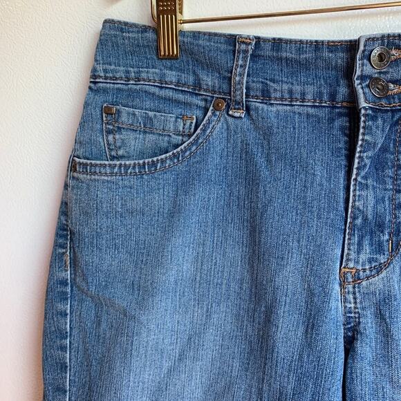 BANDOLINO Women’s Medium Wash Jean Capris / Size: 8 - Picture 7 of 11